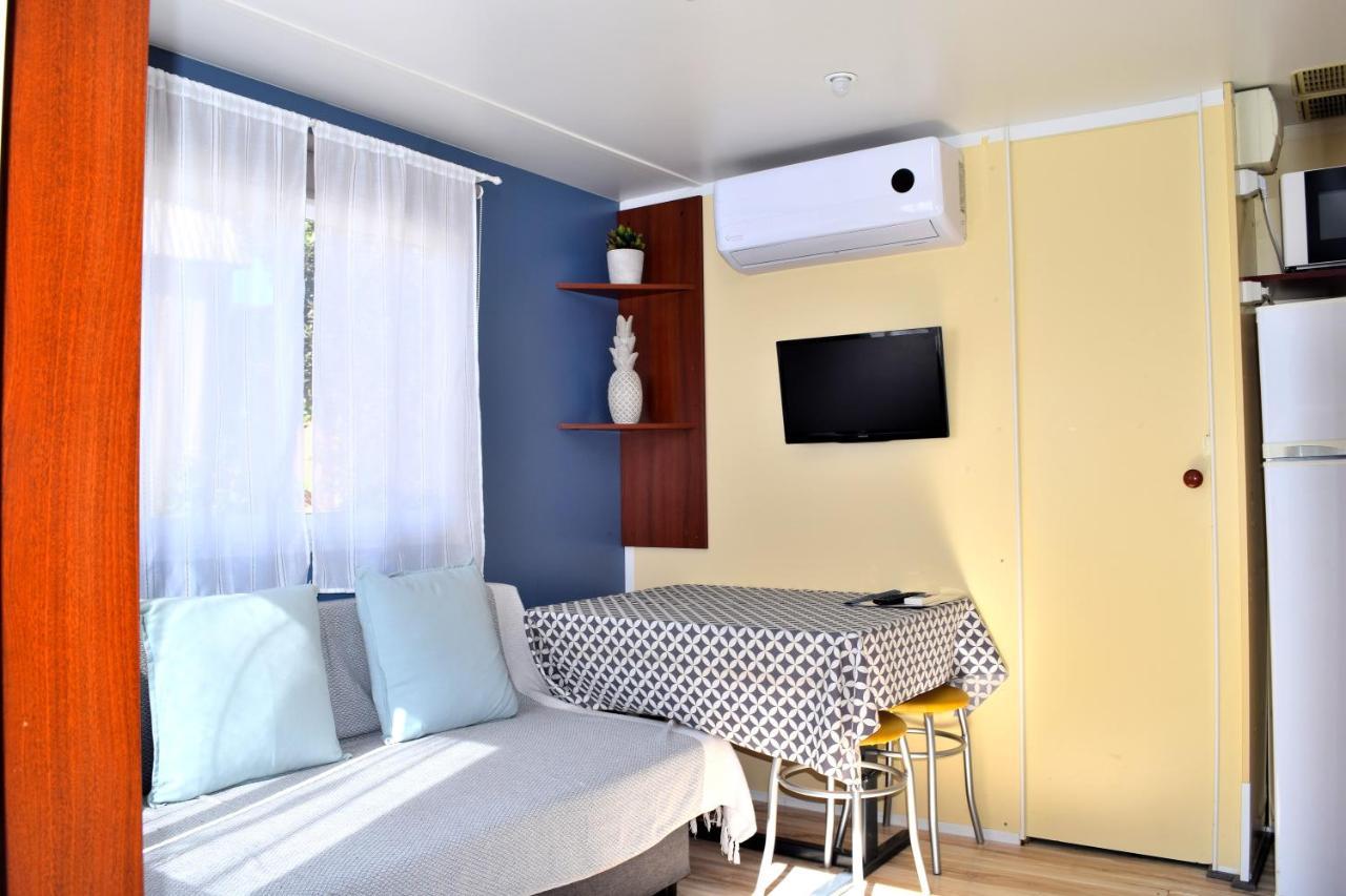 Casita Movil En Camping De La Manga Hotel Exterior photo